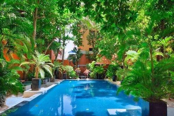 Comment Aménager un Jardin avec une Piscine: Votre Guide Complet pour une Oasis Estivale