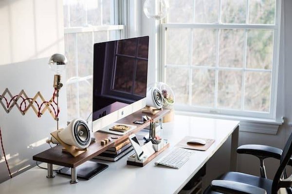 Organiser son espace de travail à la maison : Clés pour la productivité
